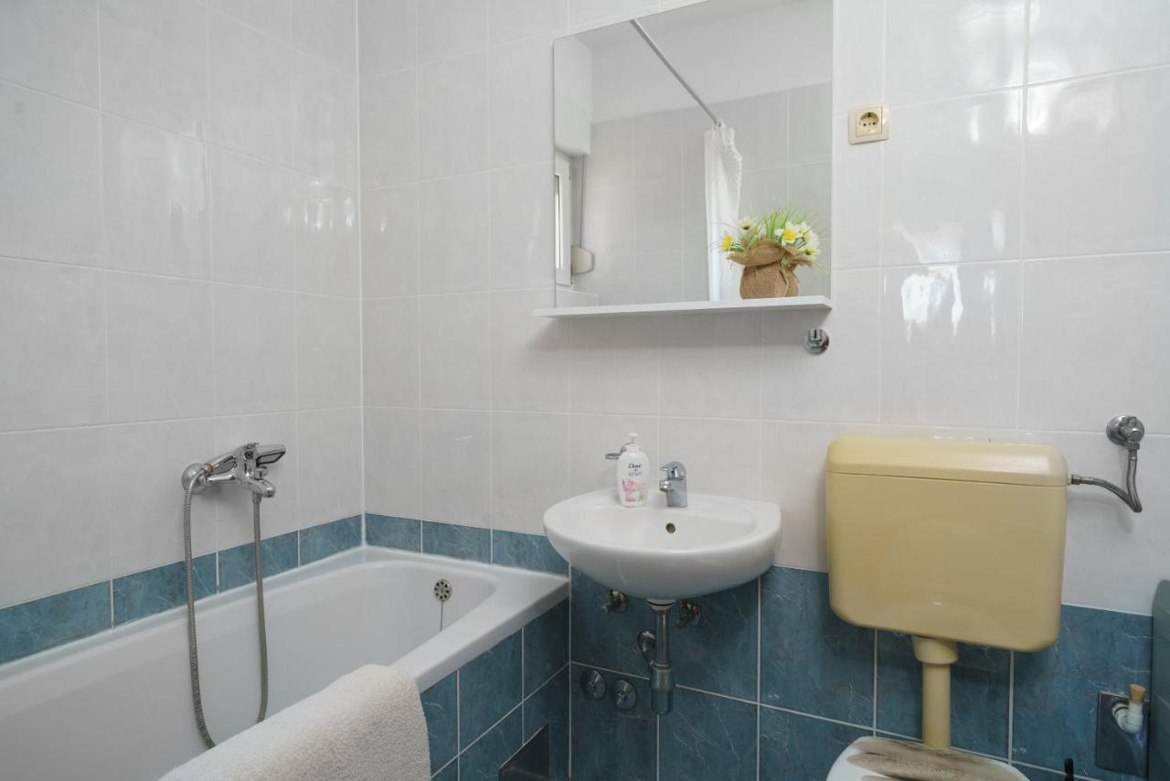 סרימה Apartmani Nedoklan מראה חיצוני תמונה