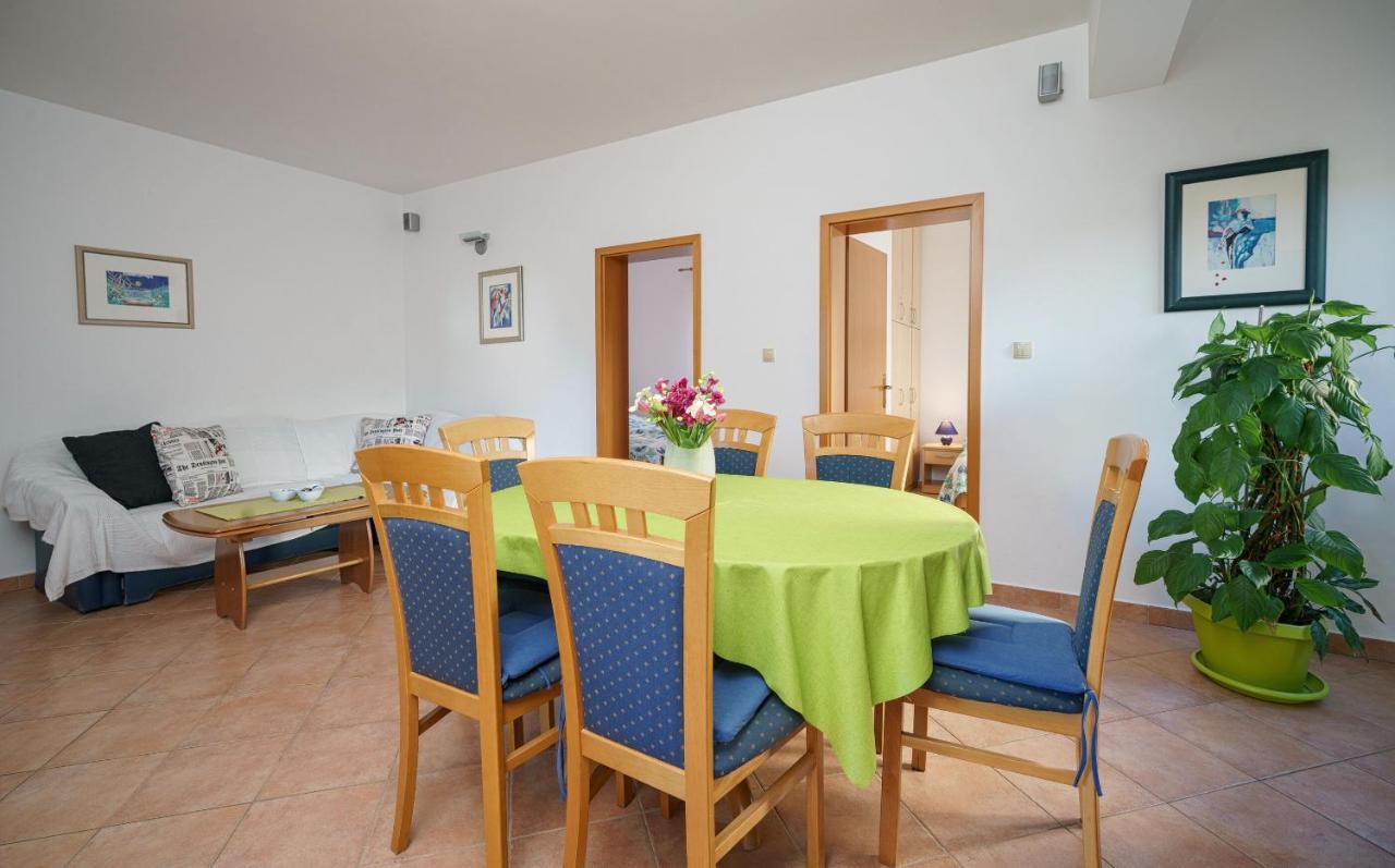 סרימה Apartmani Nedoklan מראה חיצוני תמונה