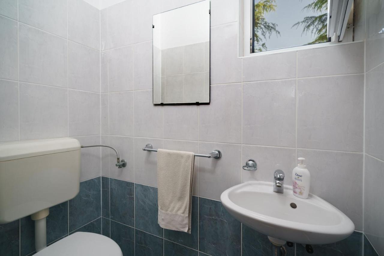 סרימה Apartmani Nedoklan מראה חיצוני תמונה