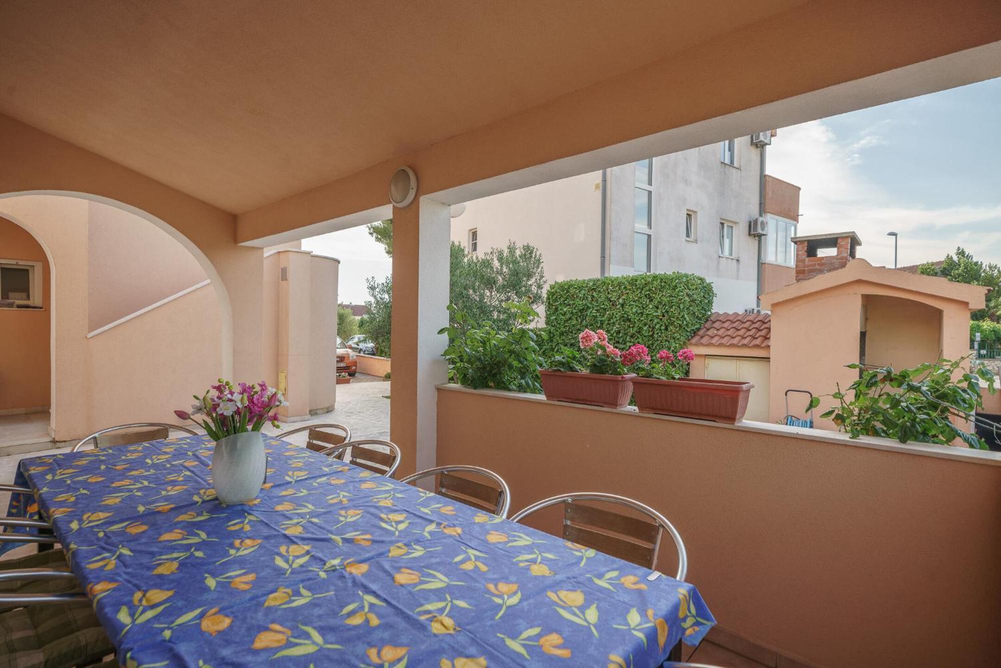 סרימה Apartmani Nedoklan מראה חיצוני תמונה